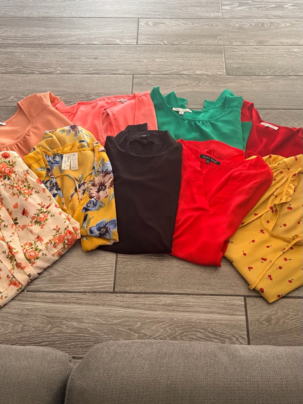 10pc Women’s Tops - mixed styles and colors boho business casual